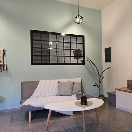 Lejlighed Filoxenia House *