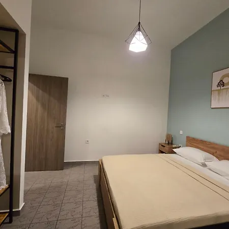 Apartment Filoxenia House *