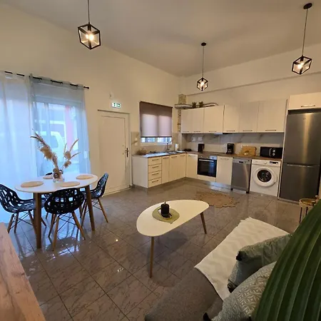 Filoxenia House Apartment