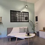 Διαμέρισμα Filoxenia House *