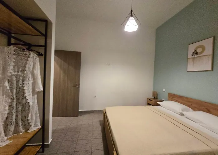 Filoxenia House Appartamento Kremastí